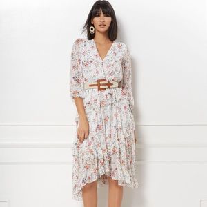 NWT NYCO Eva Mendes V-neck Floral Leah Wrap Dress